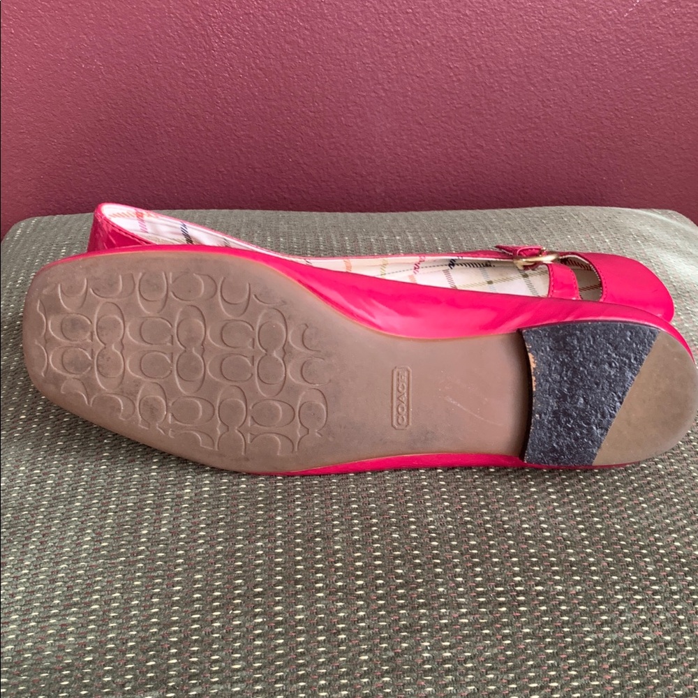 Coach Ellyce Patent Leather Ballet Flats in Vibrant Pink with Gold Accent - Picture 13 of 13